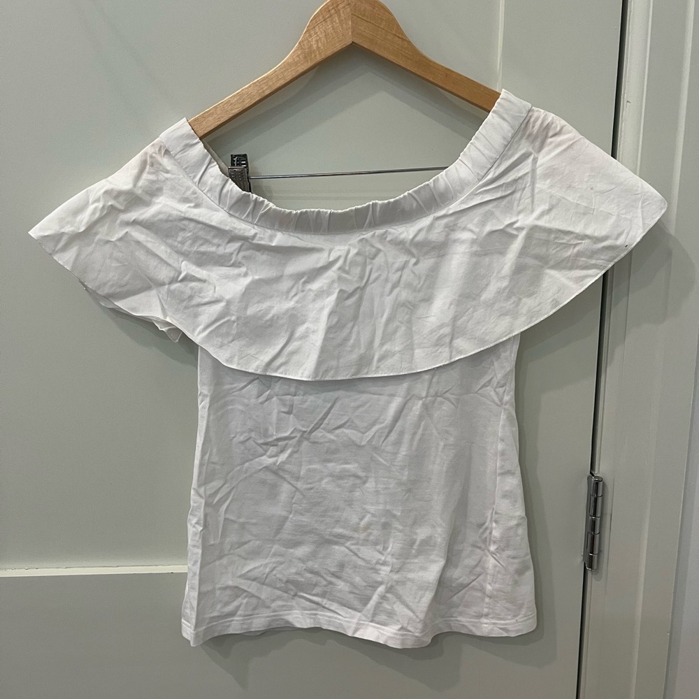 No. 21 White Off-Shoulder Blouse